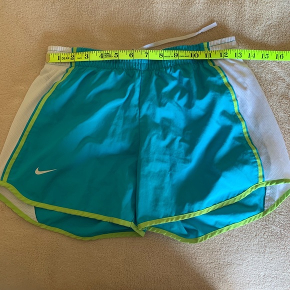 Nike Dri-Fit Shorts - Picture 4 of 7